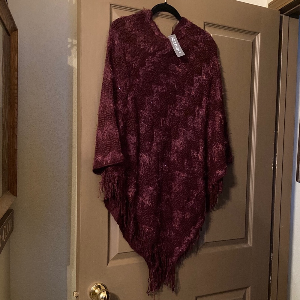 Accessory St new york Knit Poncho Fringe NWT